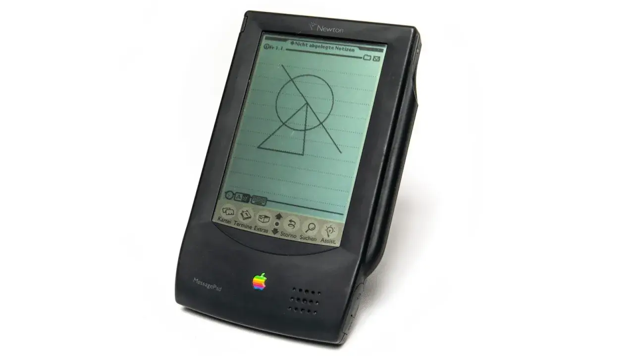En Apple Newton MessagePad med en ritning på skärmen.