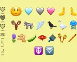 Nya emojis visar hjärtan, en älg, en åsna, en fågel, en gås, en manet, en hyacint, ingefära, ärtor, en solfjäder, en kam, maracas, en flöjt, händer som ber, en sikh-symbol och en wifi-symbol.