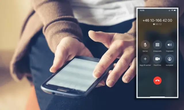 Person håller en mobiltelefon med en aktiv telefonsamtalsskärm. Skärmen visar nummer och alternativ för att hantera samtalet, som hur ringer man dolt.