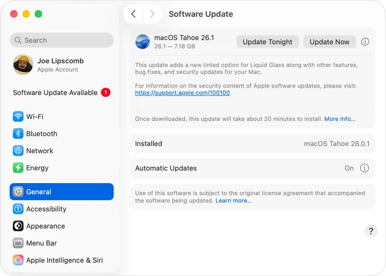 Uppdatera ditt senaste Mac OS till macOS Tahoe 26.1 f&ouml;r nya funktioner och s&auml;kerhetsuppdateringar.