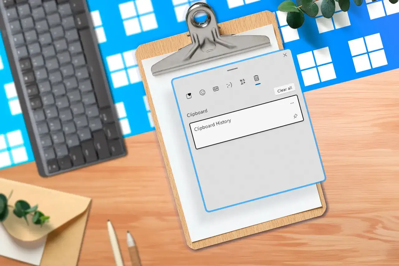 En urklipp-historik i Windows visas p&aring; en urklippstavla bredvid ett tangentbord.
