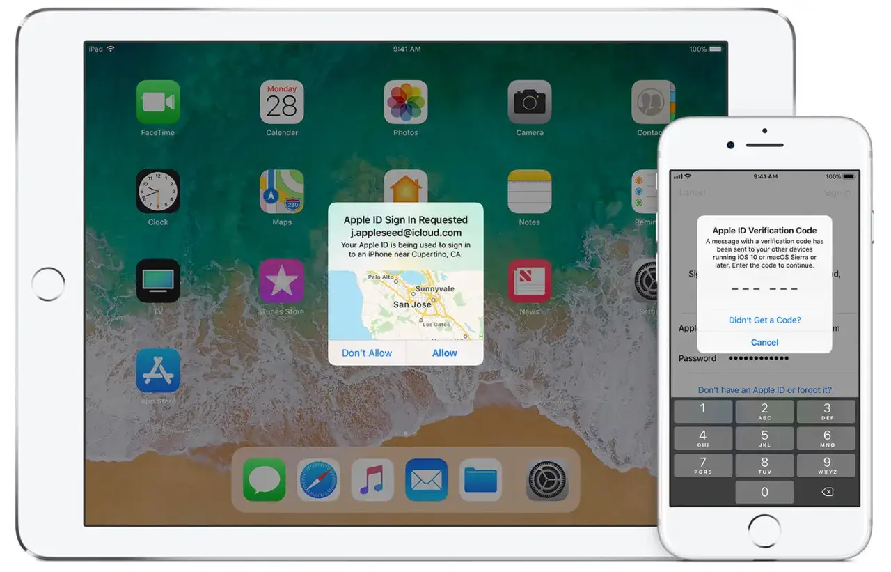 Tv&aring;faktorsautentisering p&aring; iPhone: en beg&auml;ran om inloggning p&aring; Apple ID visas p&aring; en iPad, medan en verifieringskod visas p&aring; en iPhone.